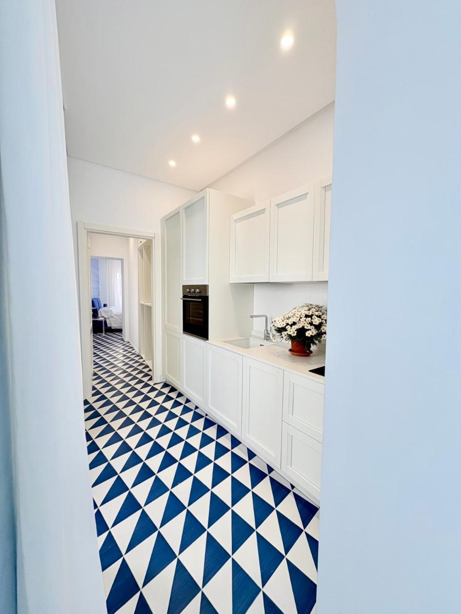 Marina Palace Apartments & Terrace