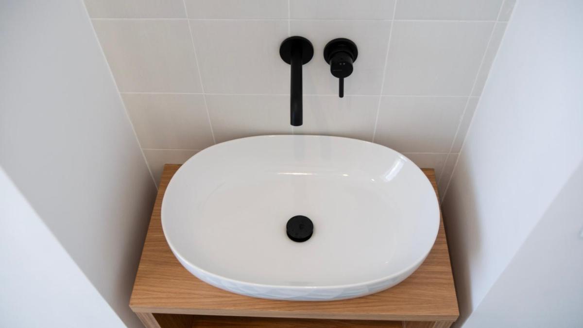 Marina Palace Apartments & Terrace