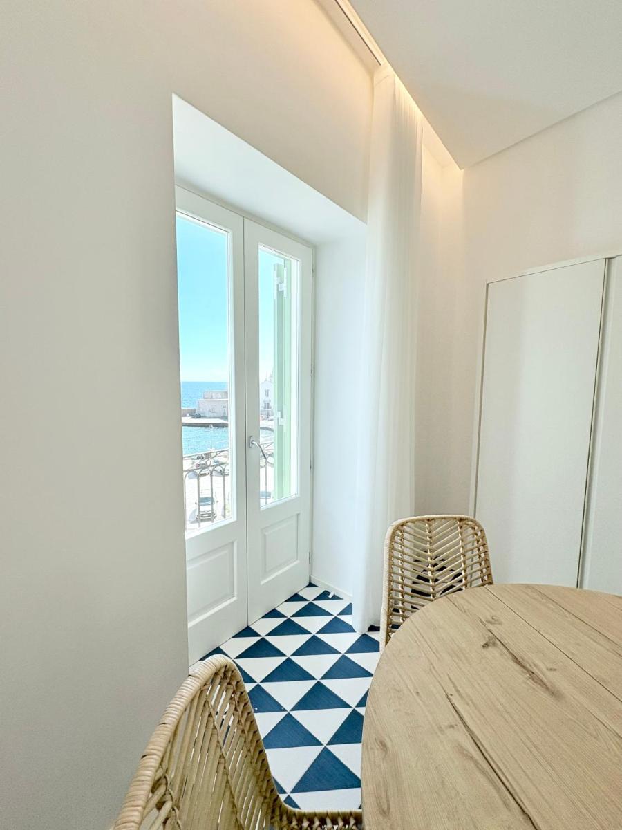 Marina Palace Apartments & Terrace