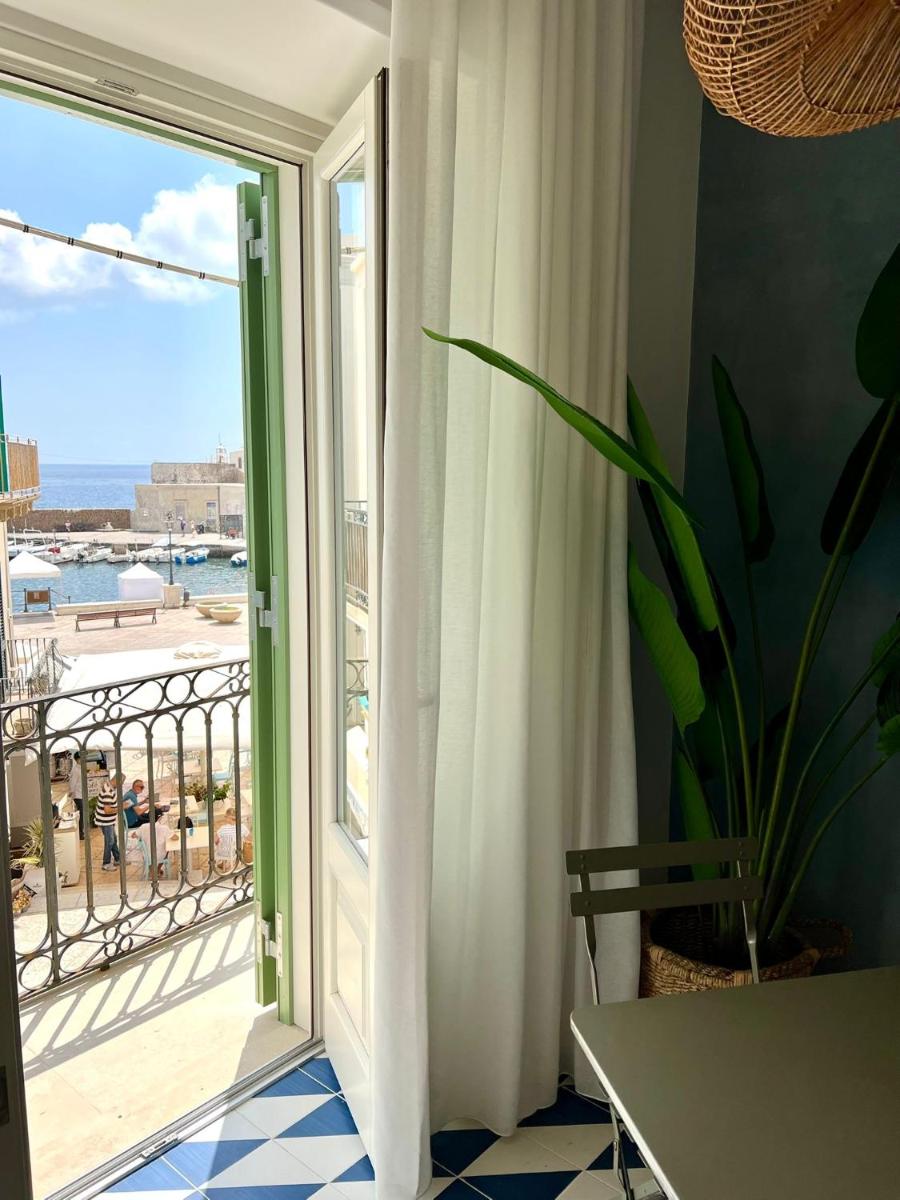 Marina Palace Apartments & Terrace