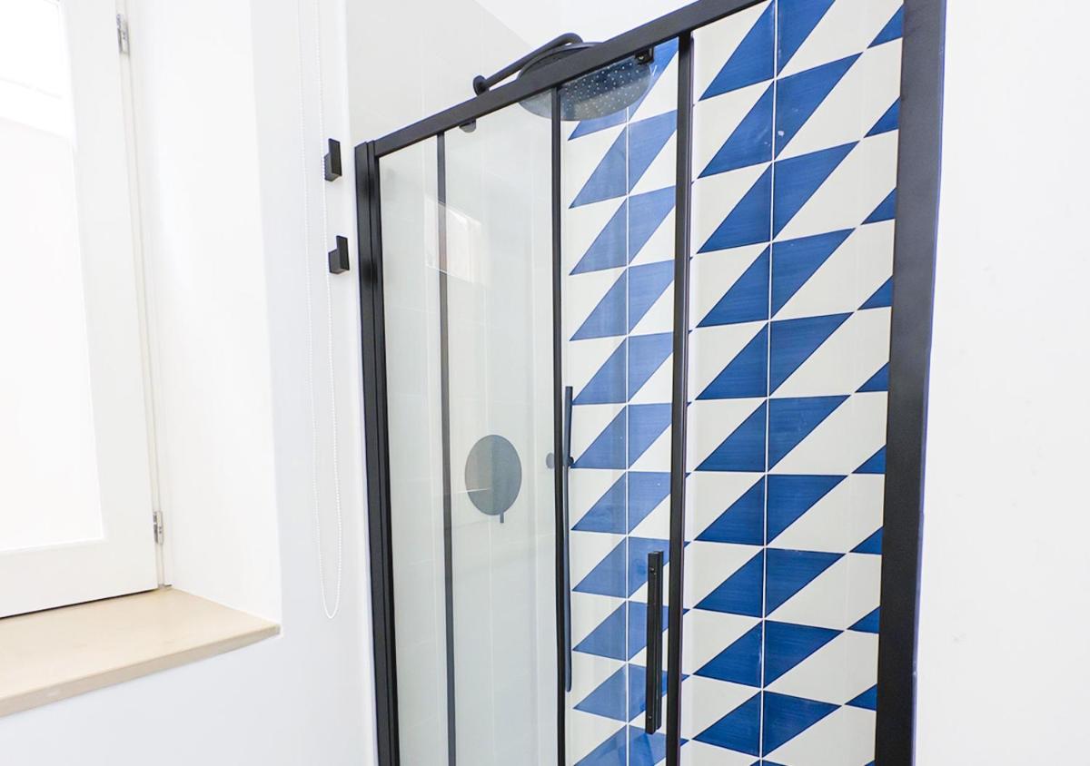 Marina Palace Apartments & Terrace