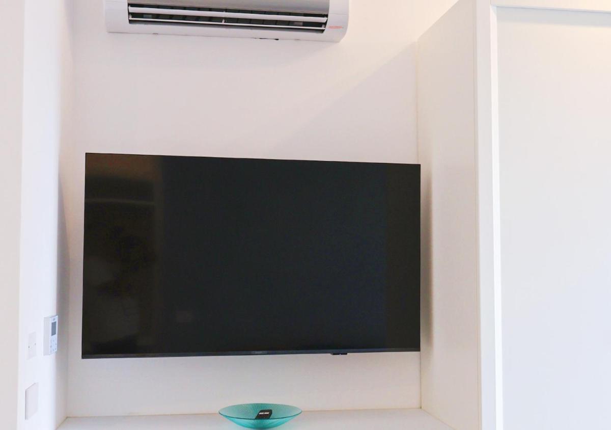 Marina Palace Apartments & Terrace