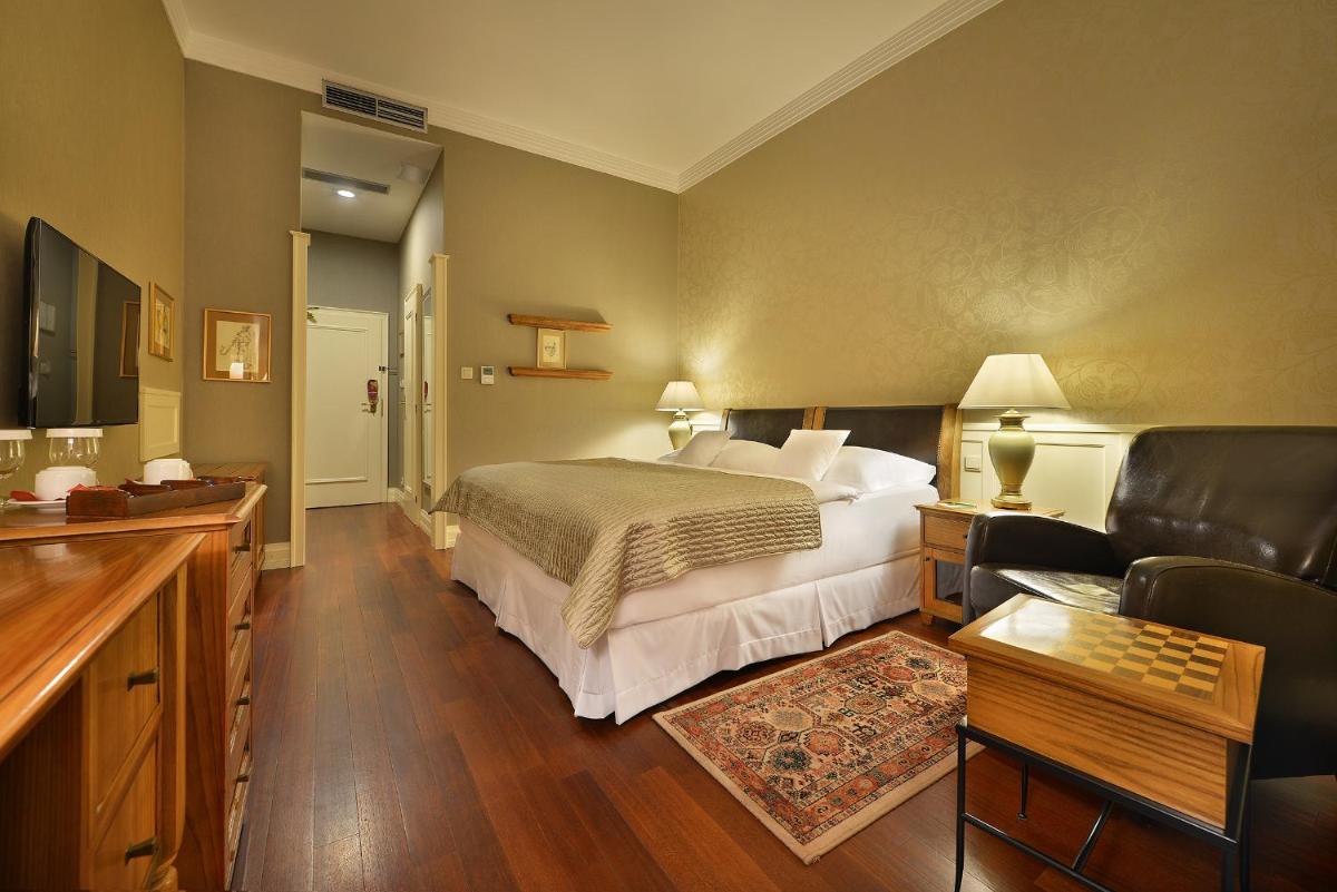 Marrol's Boutique Hotel