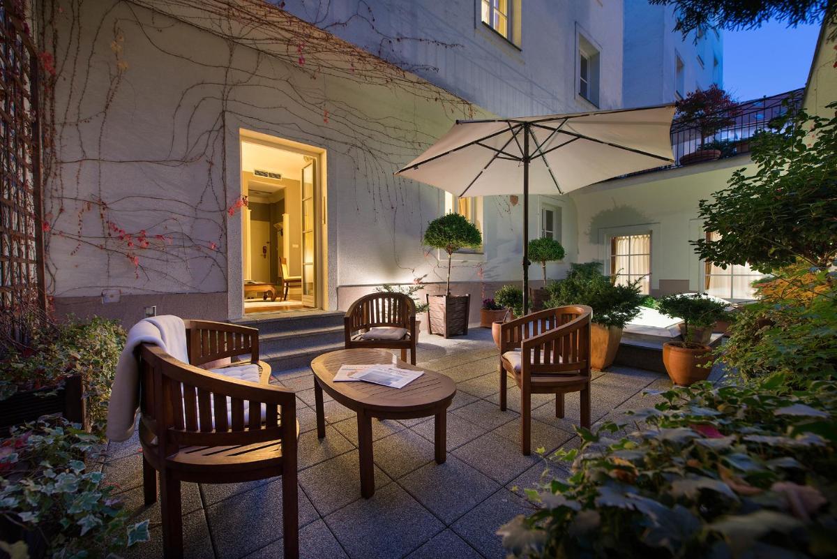 Marrol's Boutique Hotel