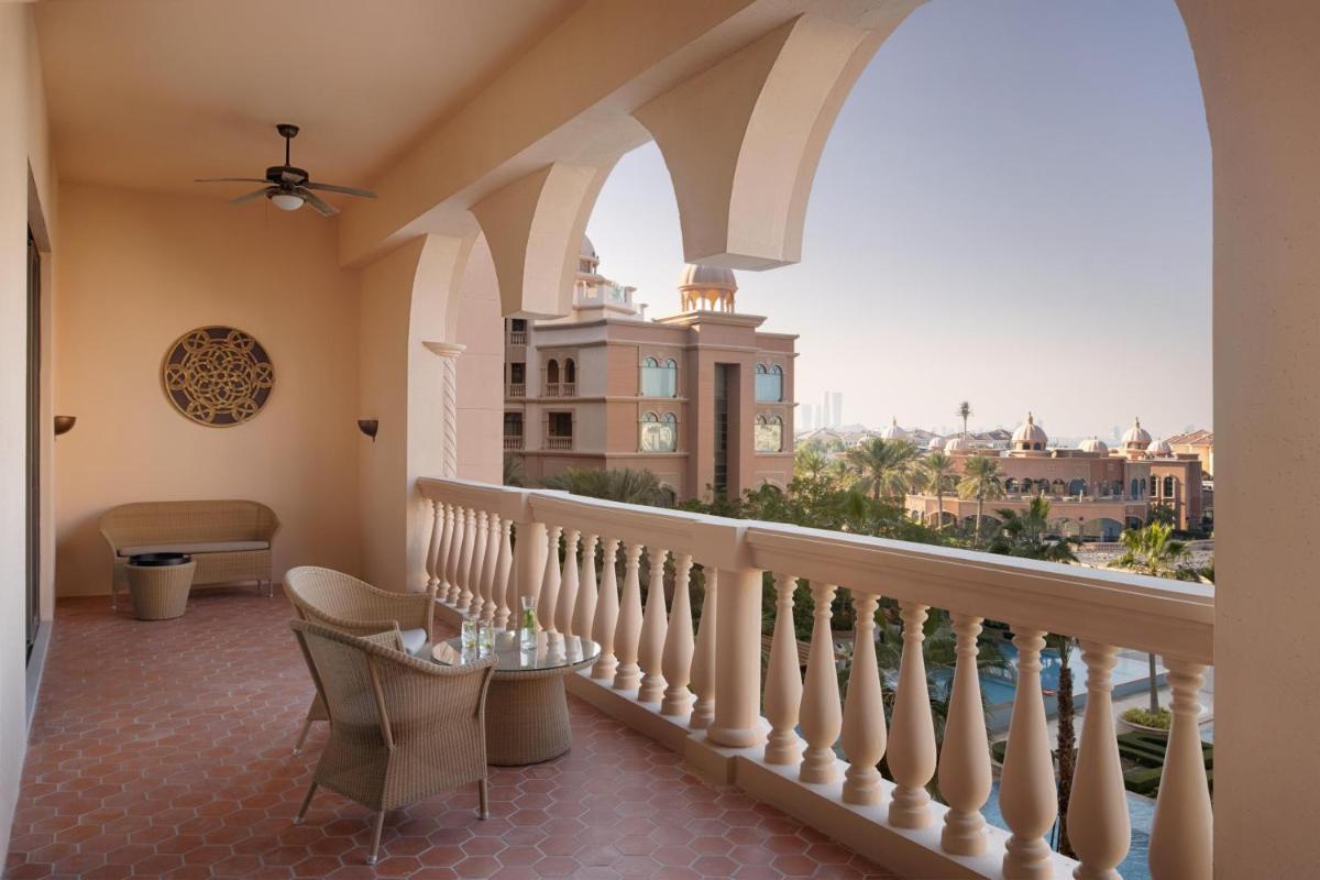 Marsa Malaz Kempinski, The Pearl