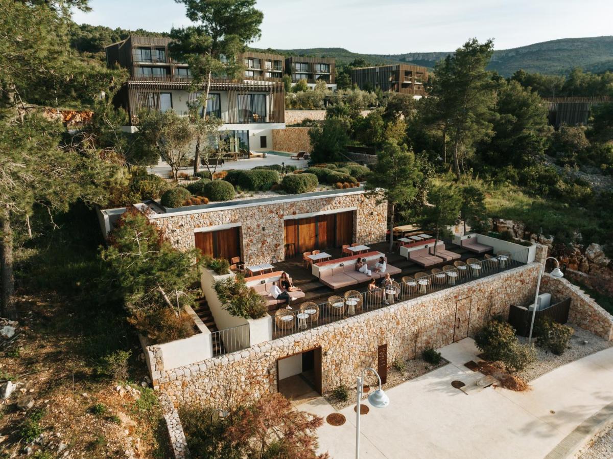 Maslina Resort