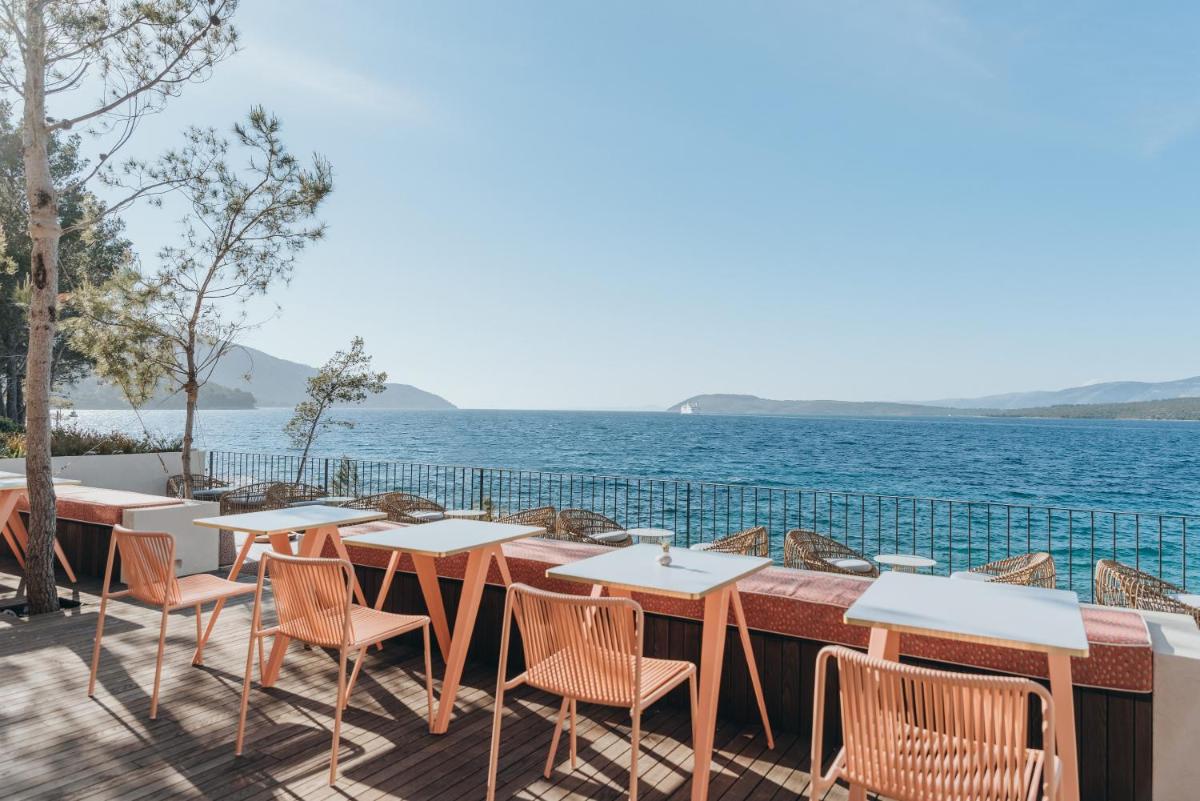 Maslina Resort