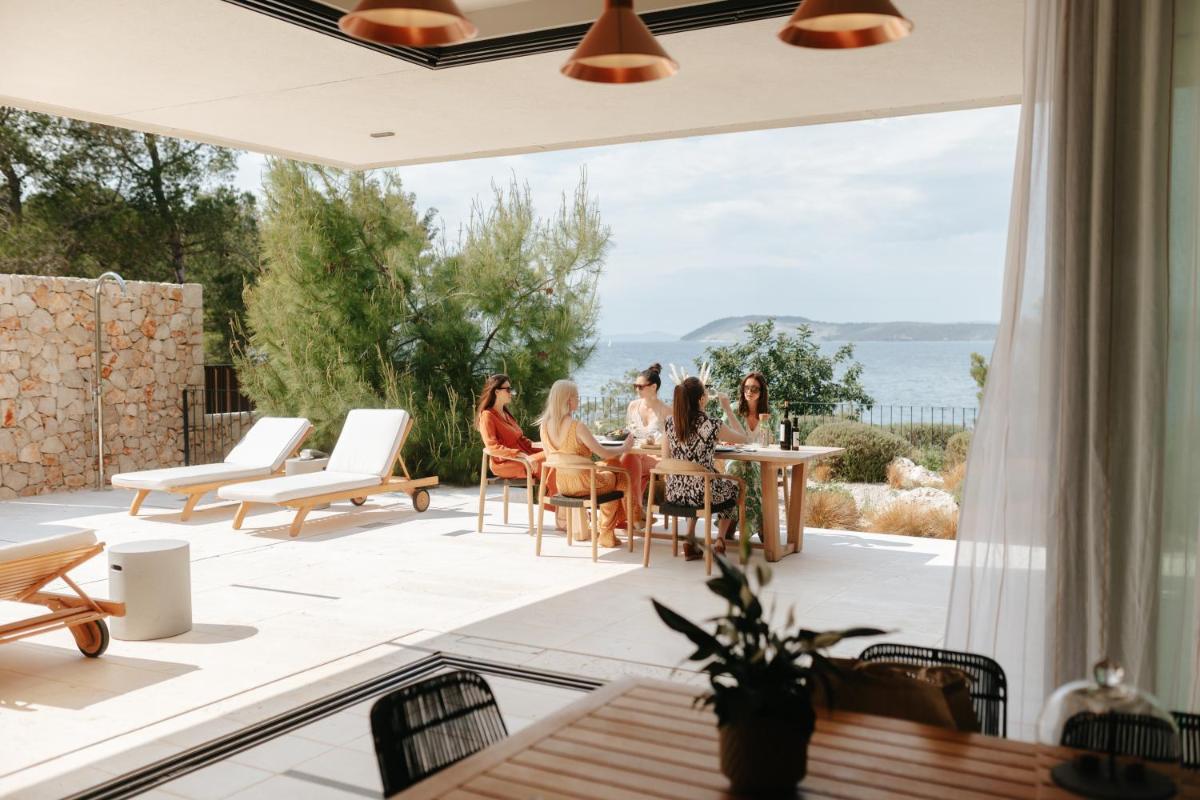 Maslina Resort