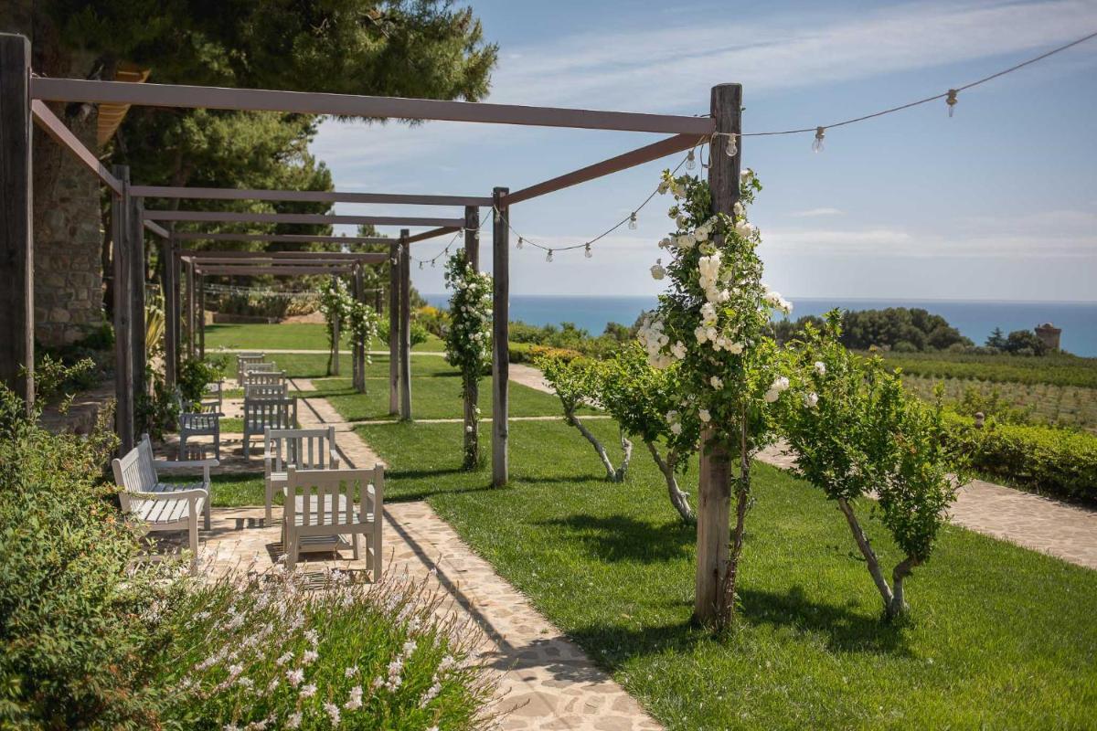 Masseria Agriturismo Torre Di Albidona