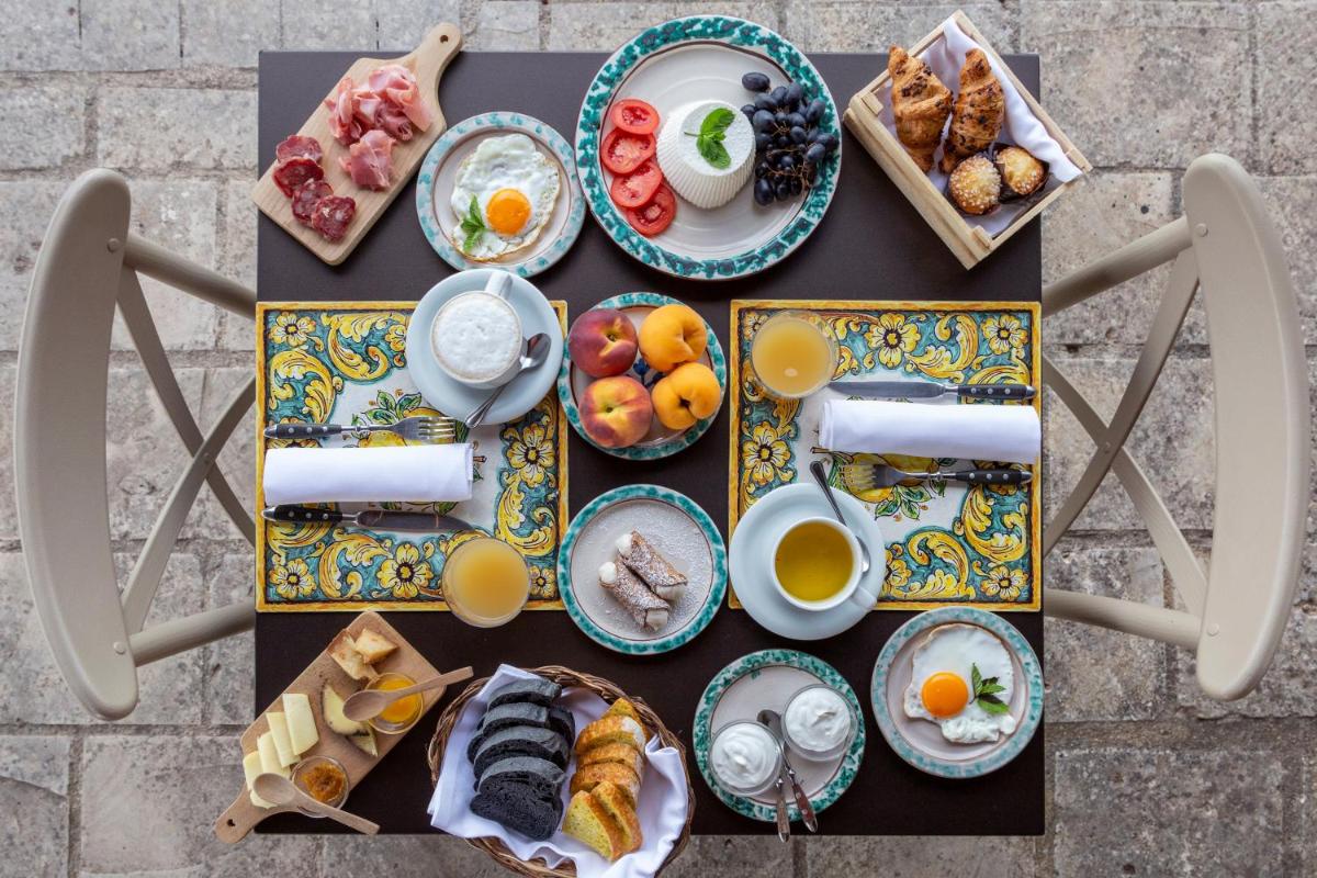 Masseria Fortificata Lo Zafferaneto