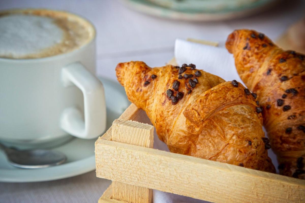 Masseria Fortificata Lo Zafferaneto