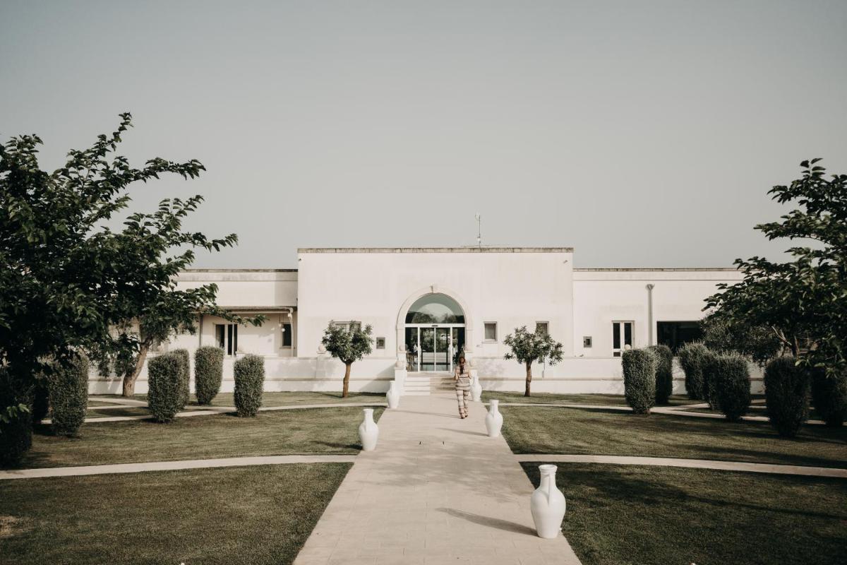 Masseria Muntibianchi AgriResort Restaurant & SPA