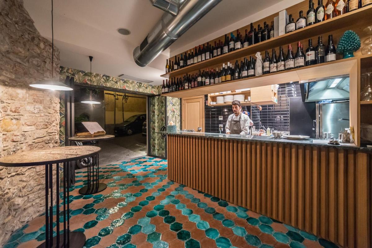 Médousa Bistrot & Suites