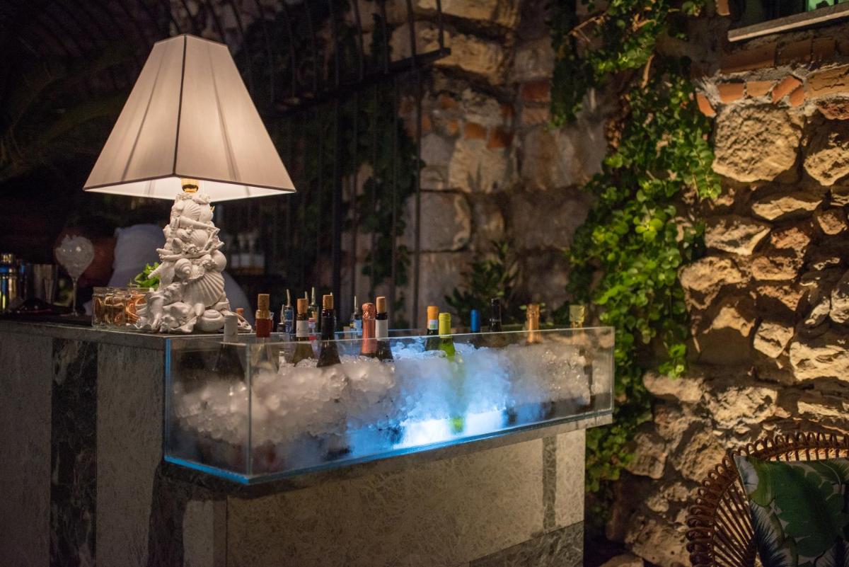 Médousa Bistrot & Suites