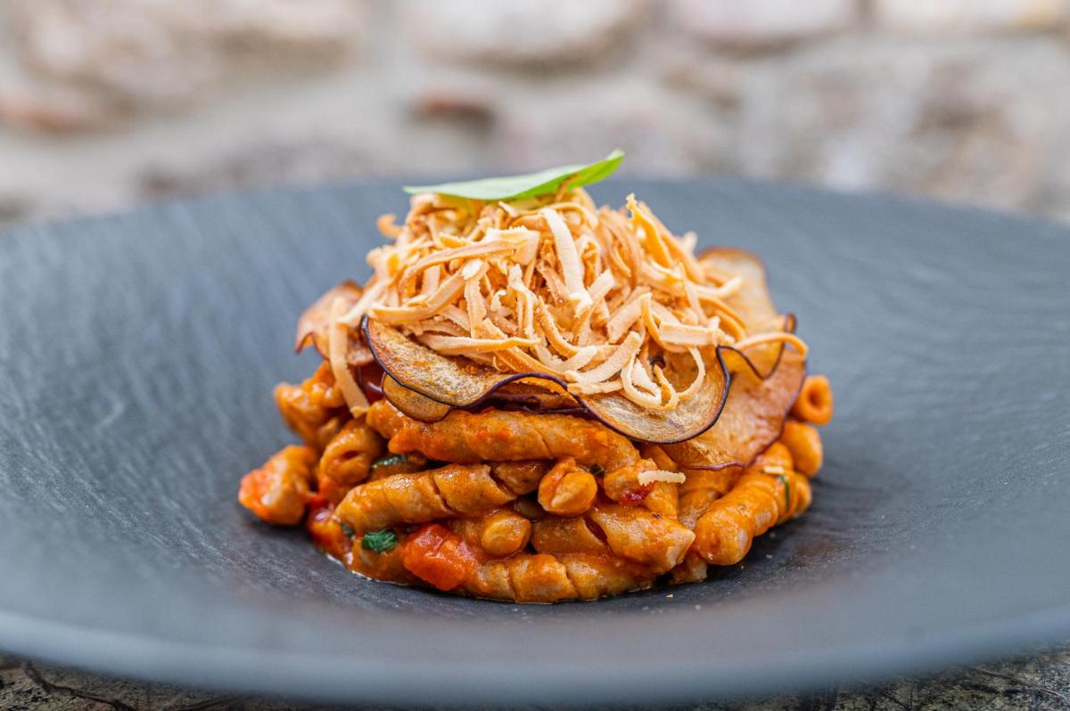 Médousa Bistrot & Suites