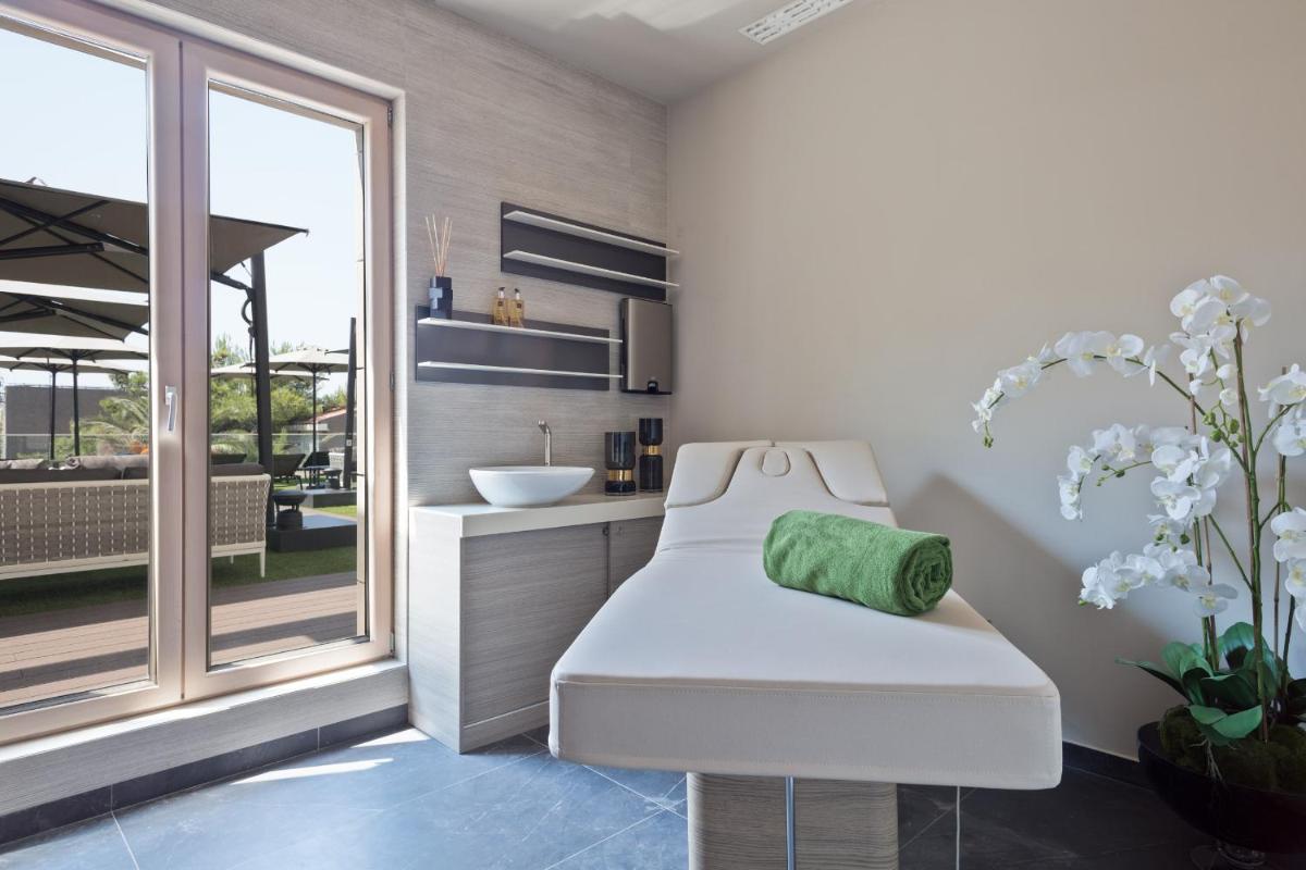 Hotel AMI Budva Petrovac