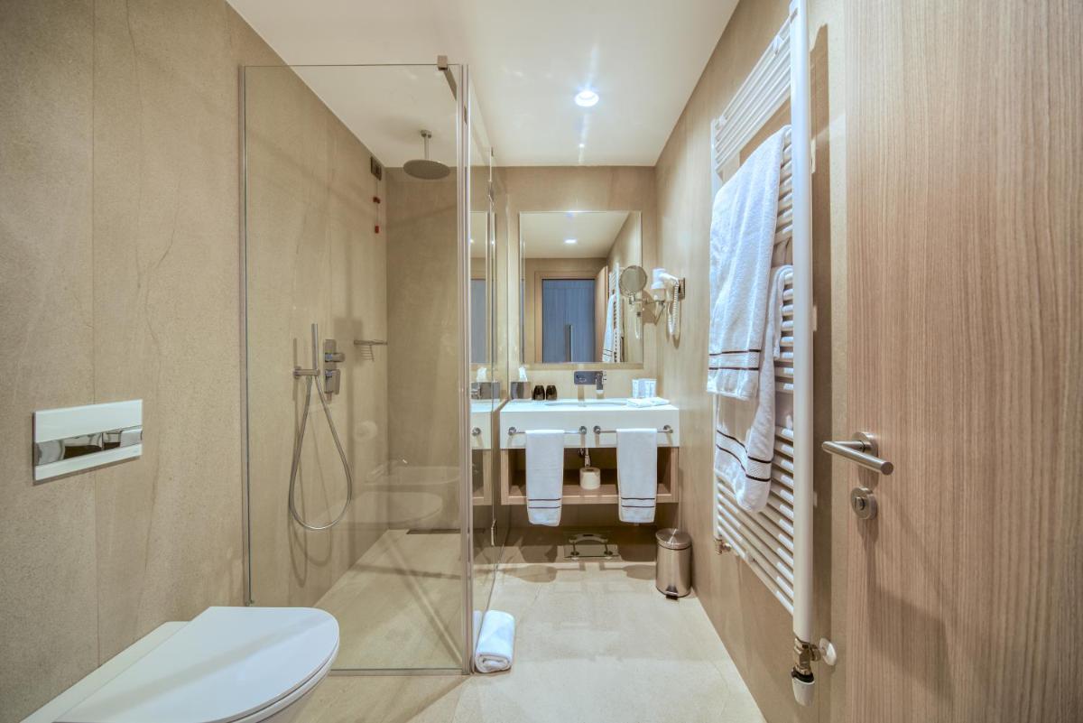 Hotel AMI Budva Petrovac