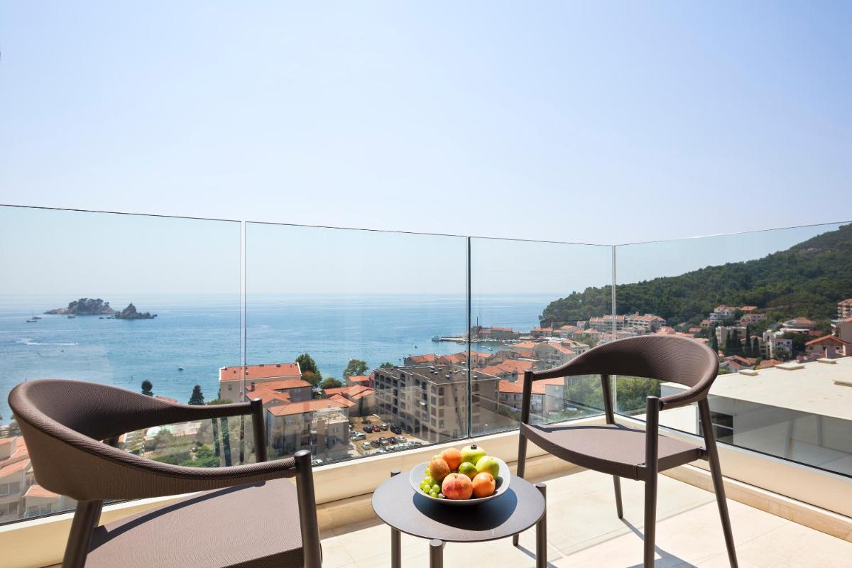 Hotel AMI Budva Petrovac