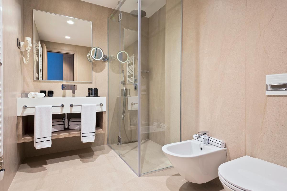 Hotel AMI Budva Petrovac