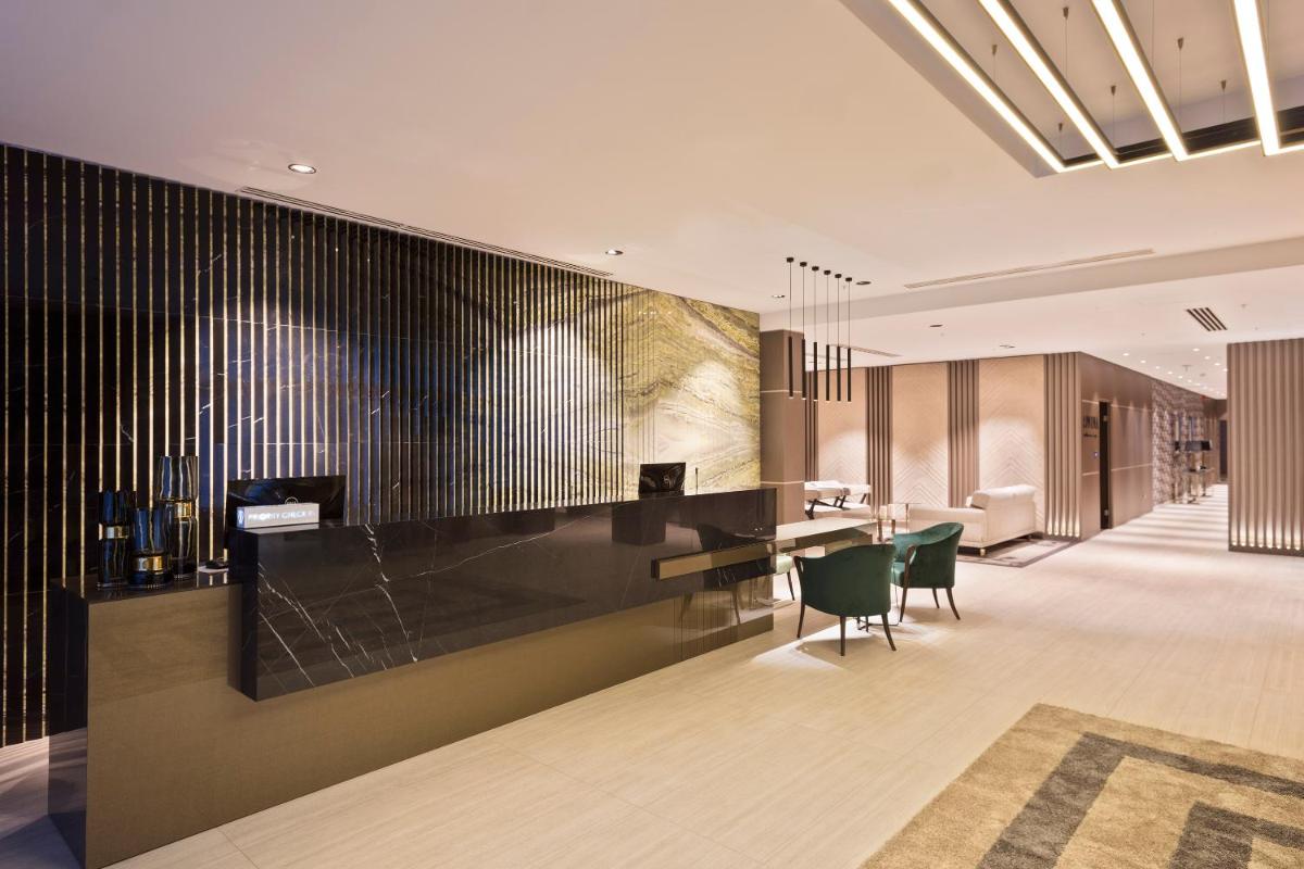 Hotel AMI Budva Petrovac