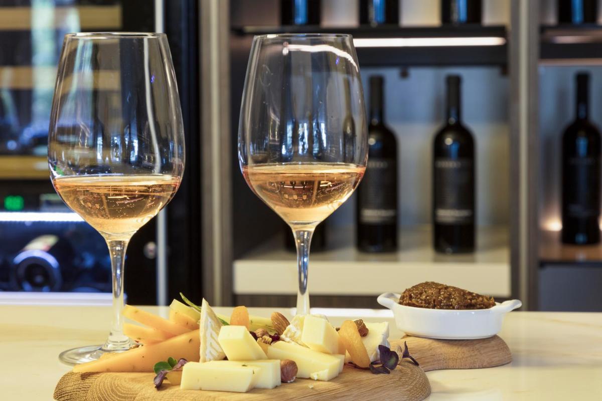 Hotel AMI Budva Petrovac