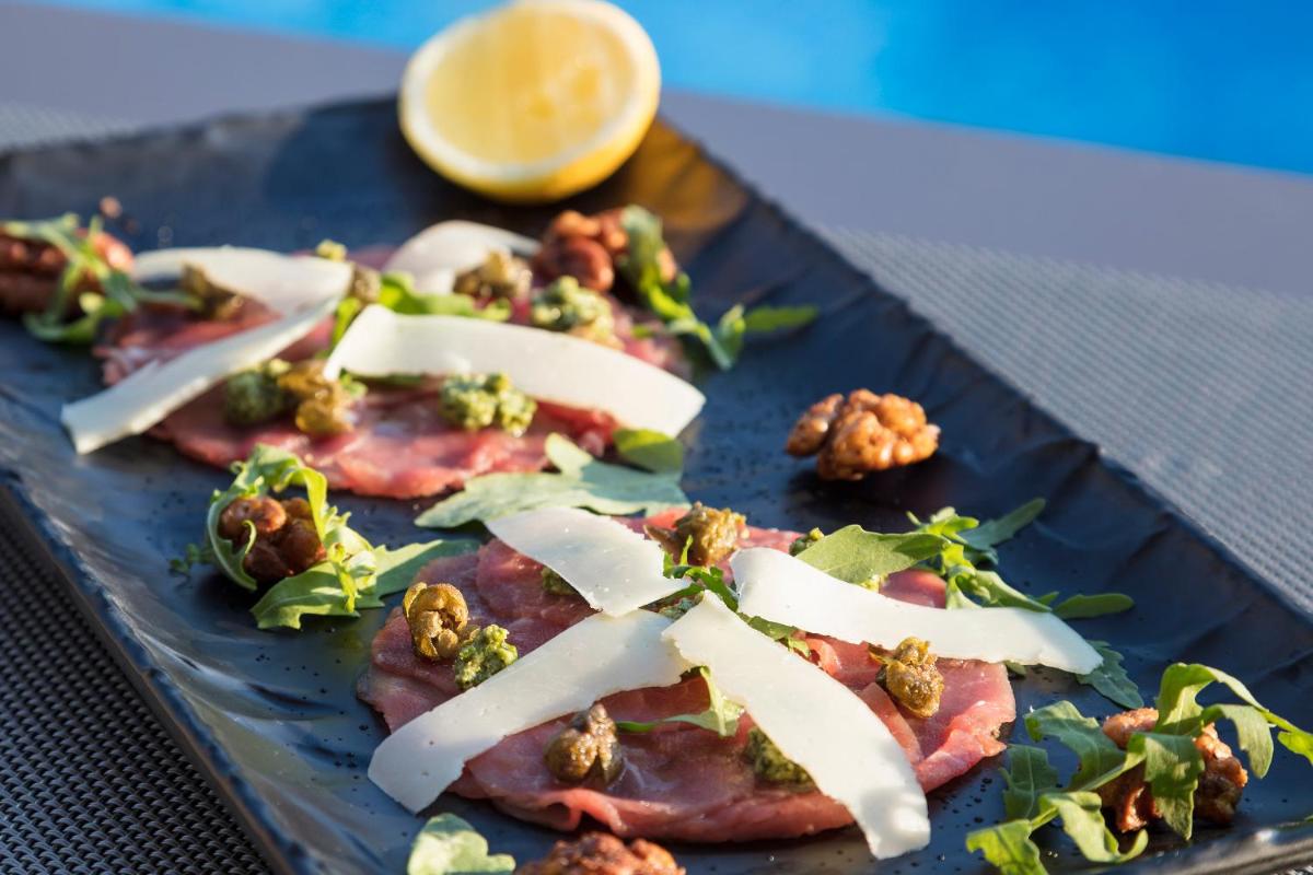 Hotel AMI Budva Petrovac