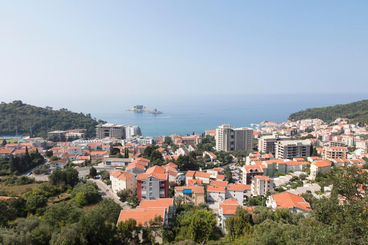 Hotel AMI Budva Petrovac