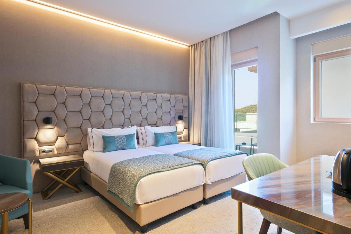 Hotel AMI Budva Petrovac