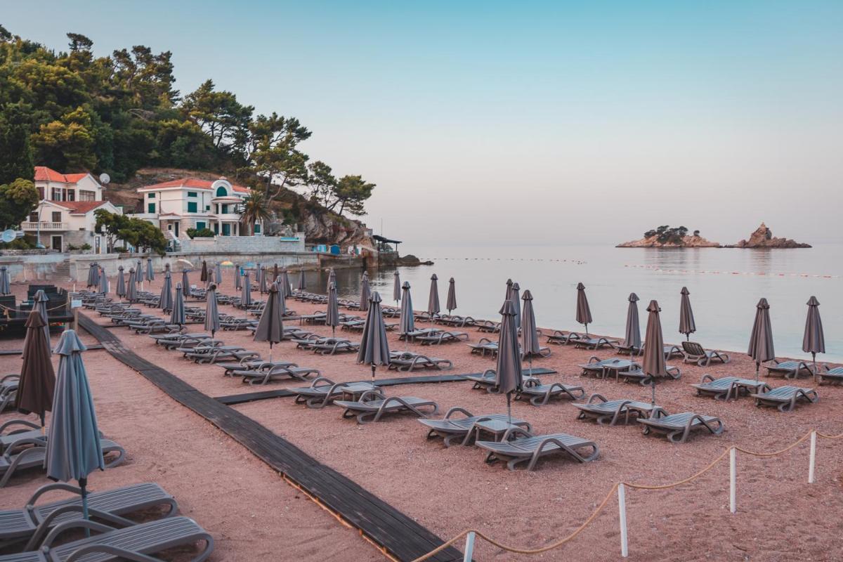 Hotel AMI Budva Petrovac