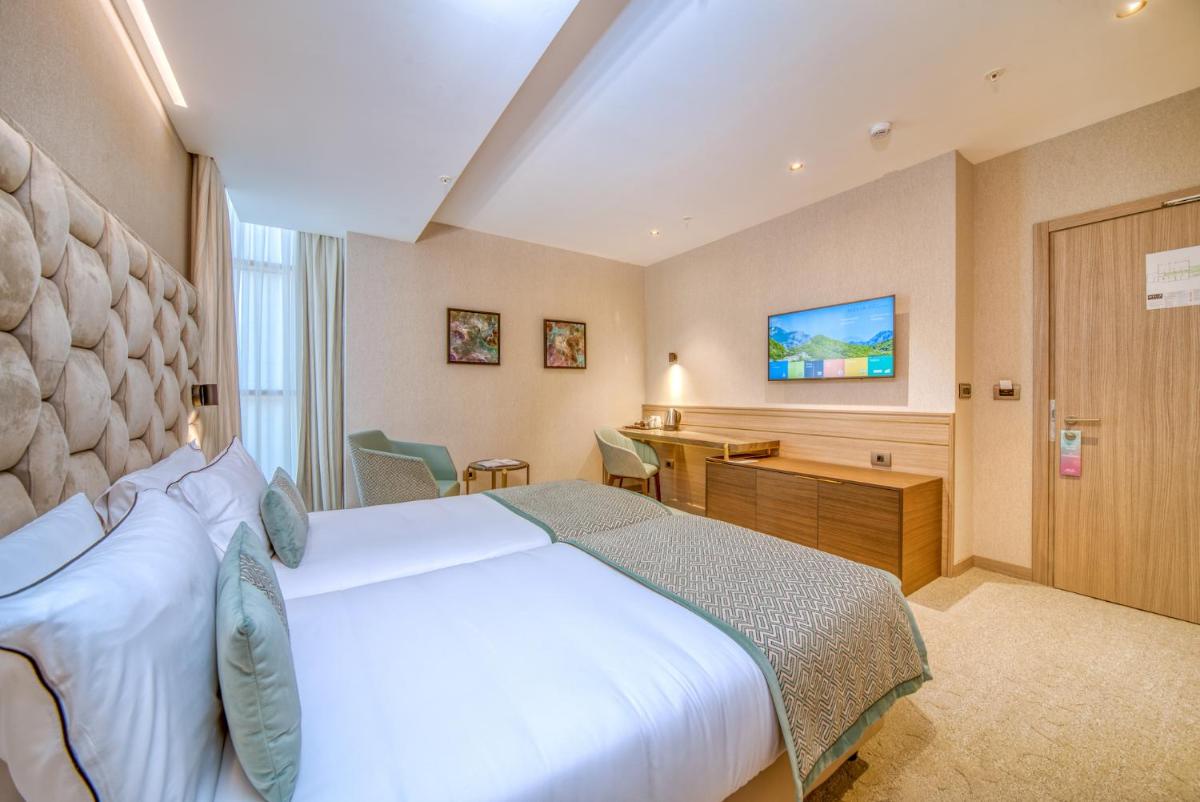 Hotel AMI Budva Petrovac