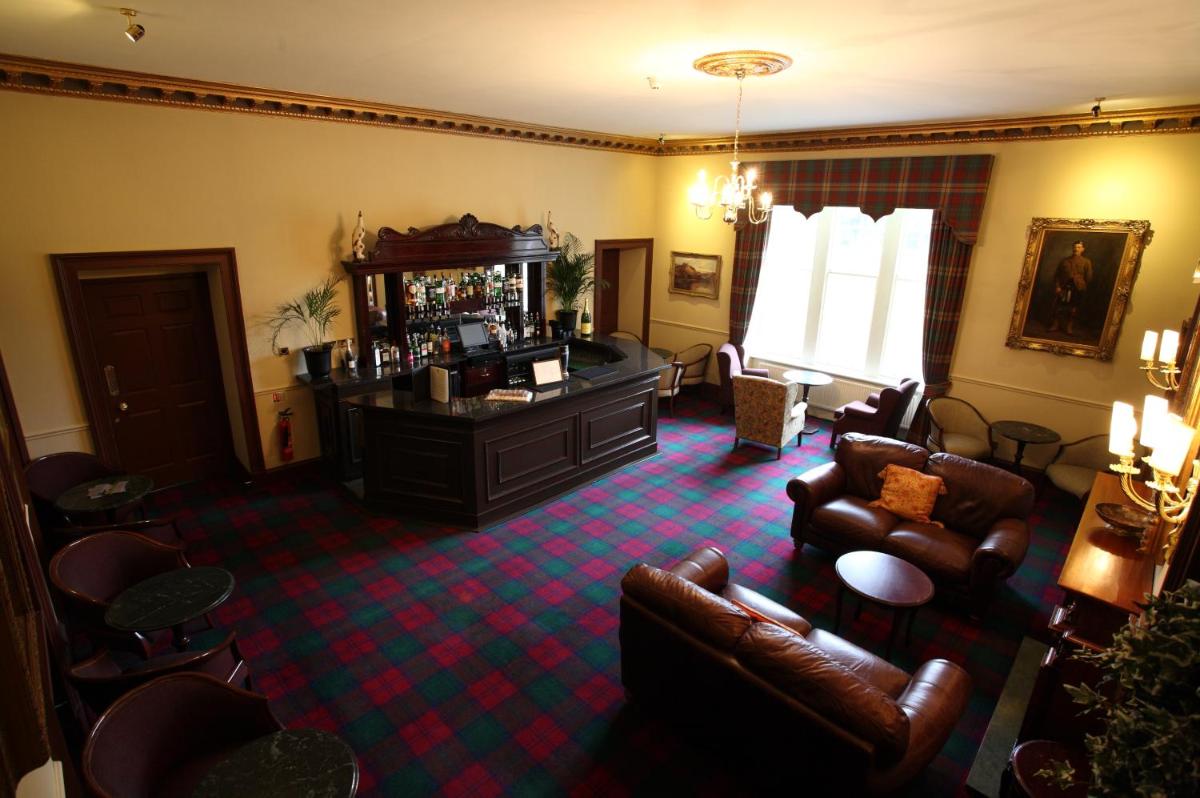 Melville Castle