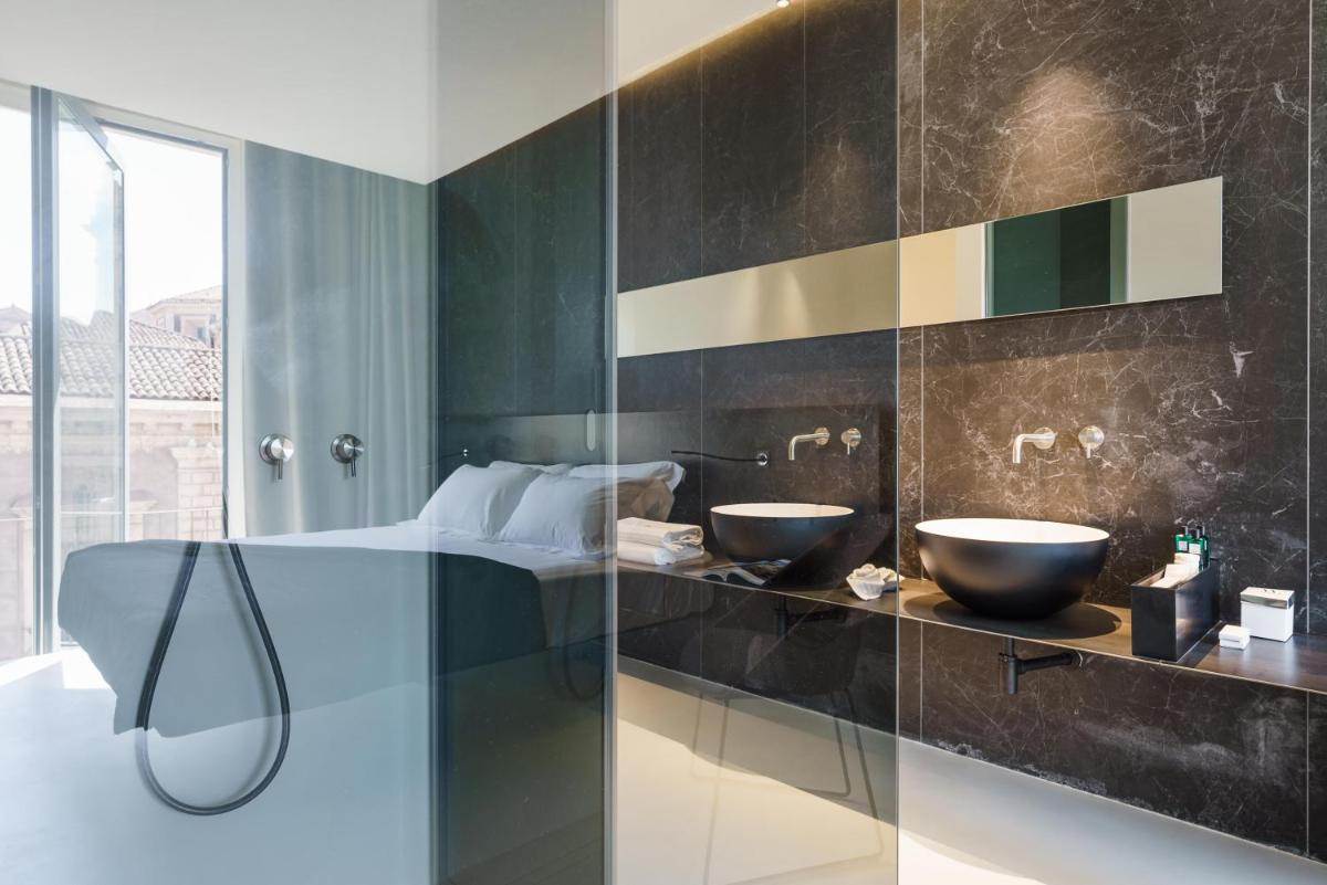 Meo Design Suites & Spa