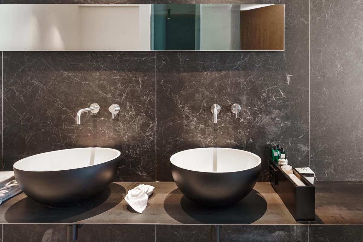 Meo Design Suites & Spa