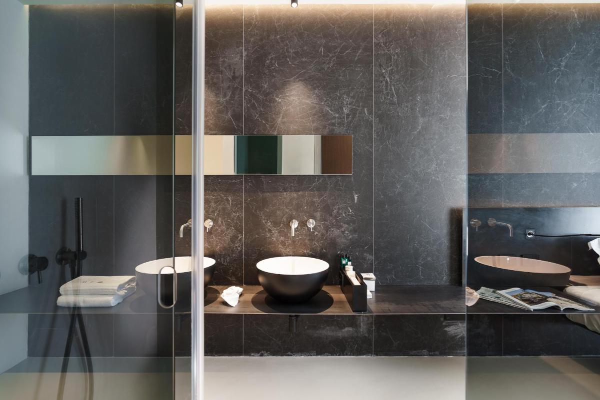 Meo Design Suites & Spa