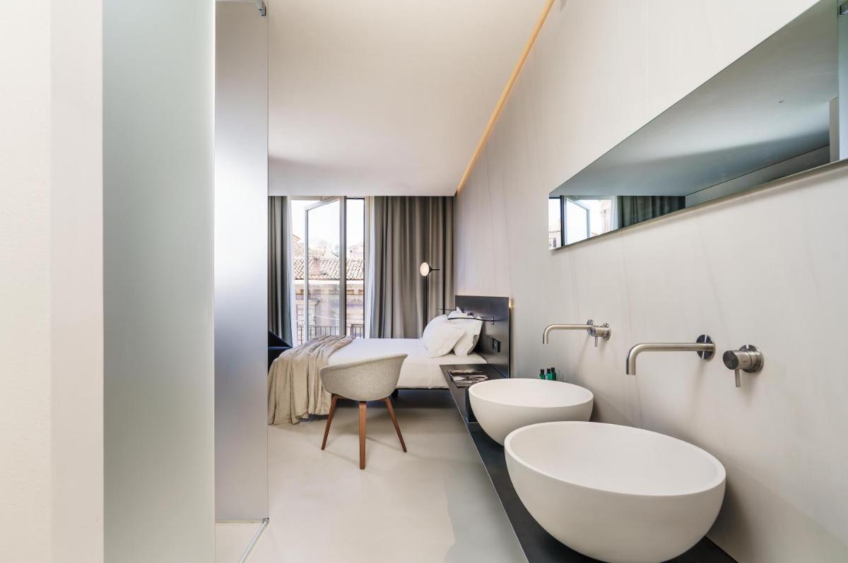 Meo Design Suites & Spa