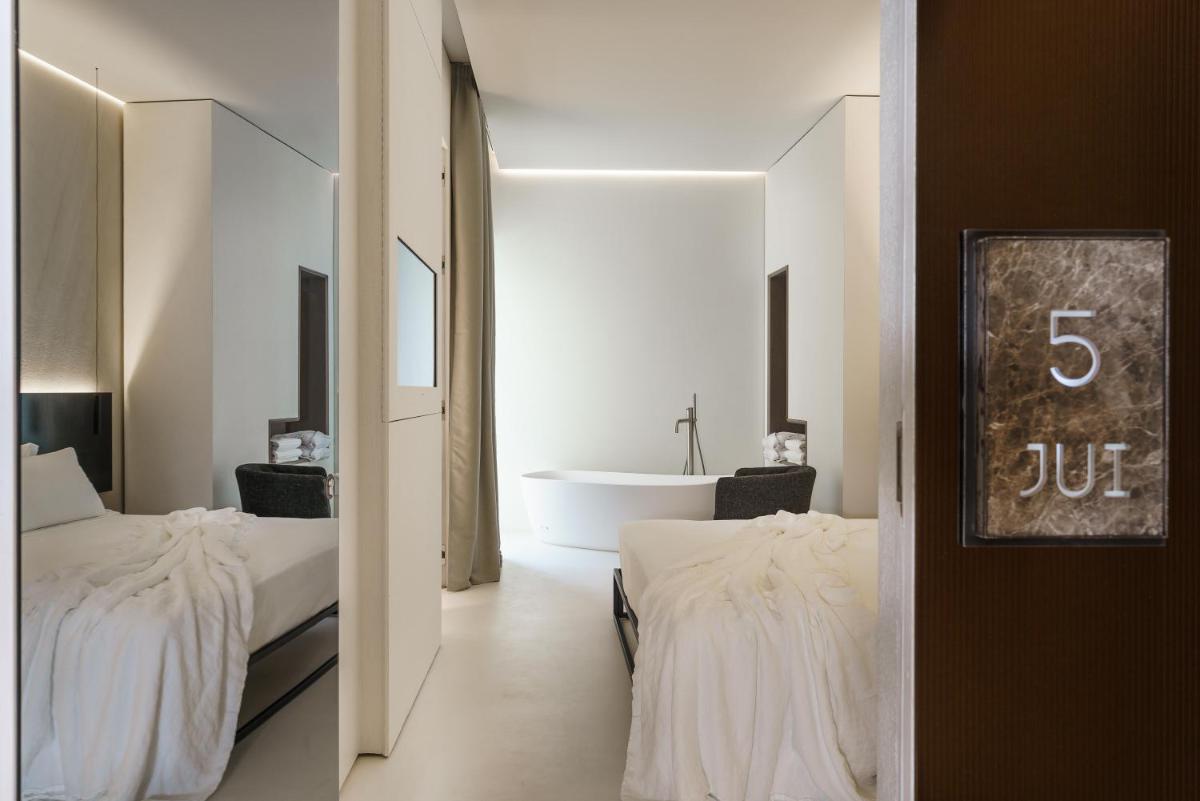 Meo Design Suites & Spa