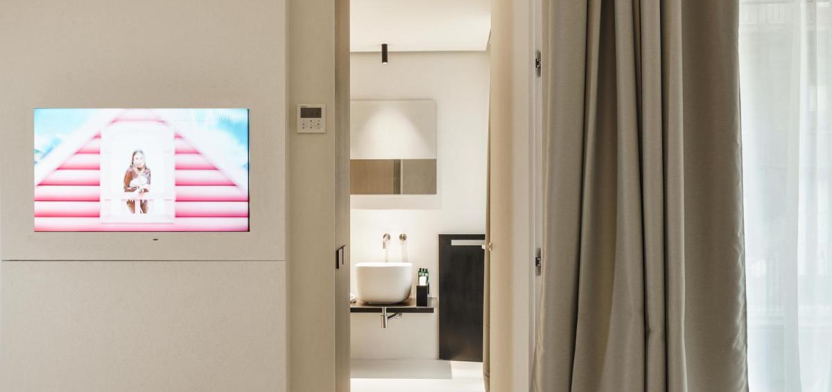 Meo Design Suites & Spa