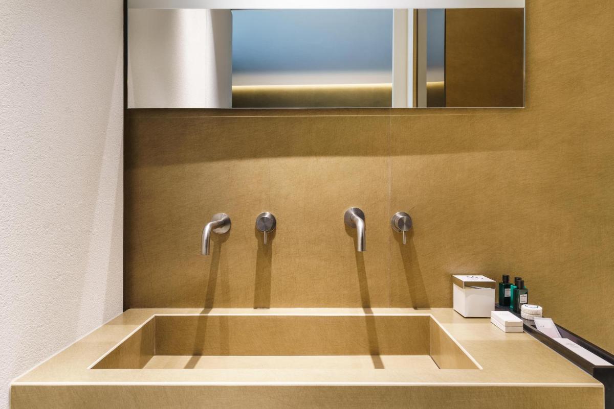 Meo Design Suites & Spa