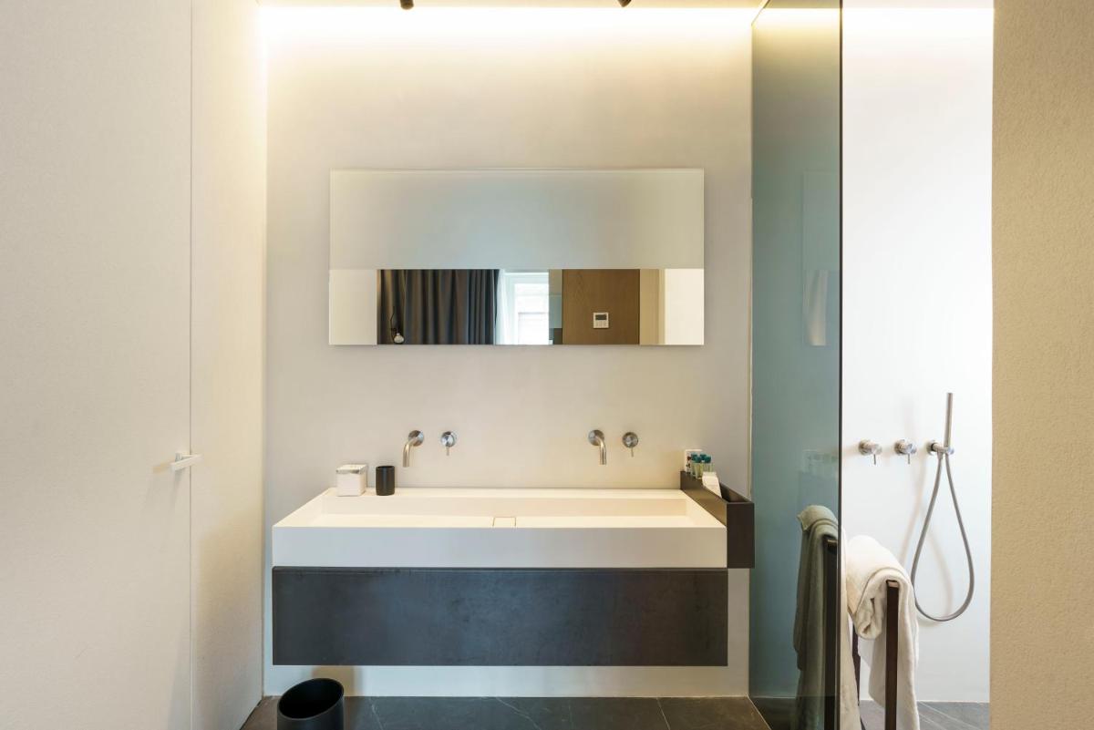 Meo Design Suites & Spa