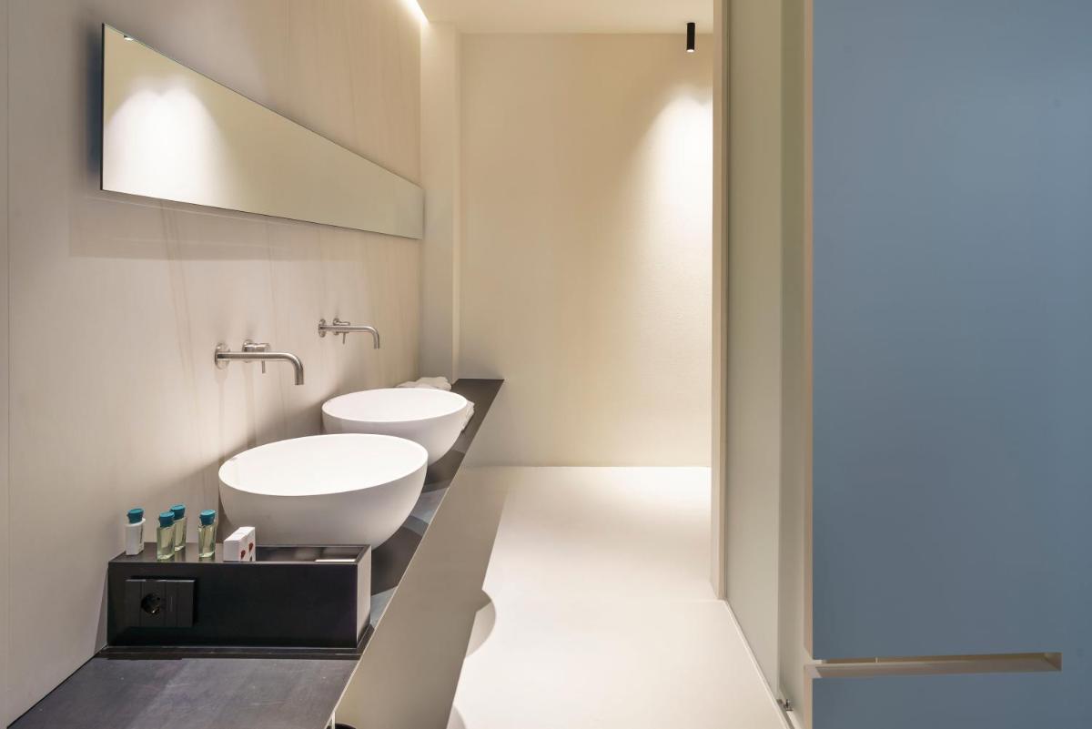 Meo Design Suites & Spa