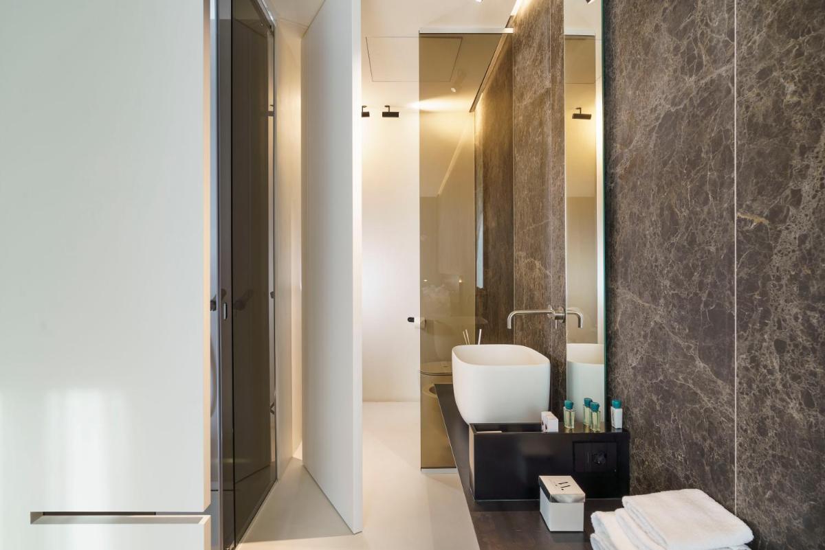 Meo Design Suites & Spa