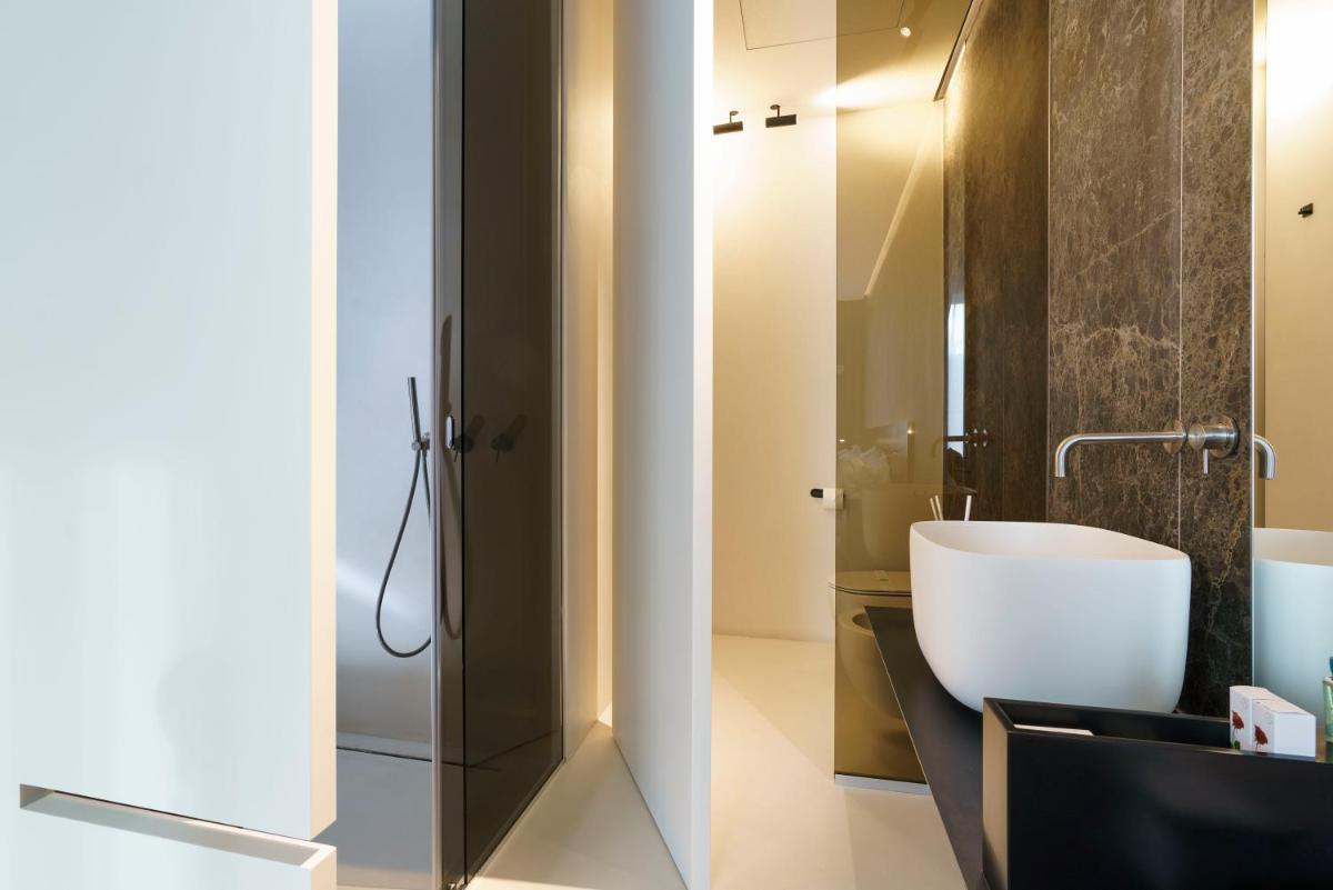 Meo Design Suites & Spa