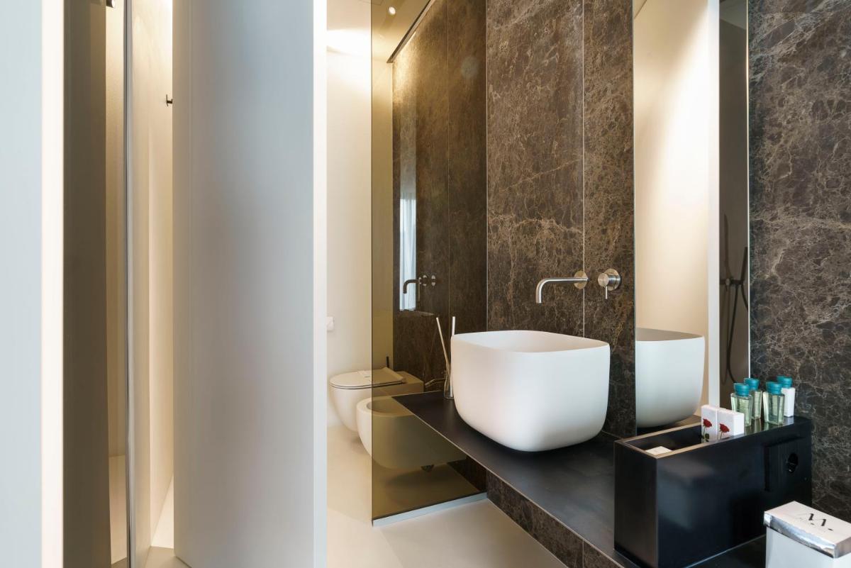 Meo Design Suites & Spa