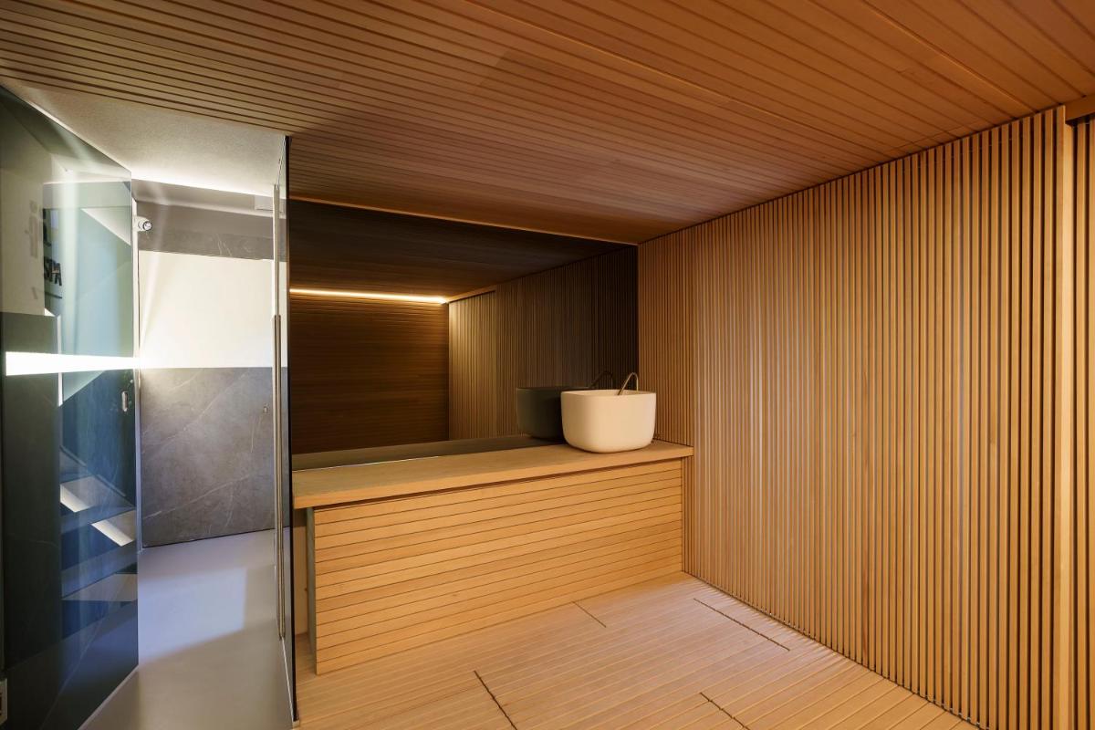Meo Design Suites & Spa