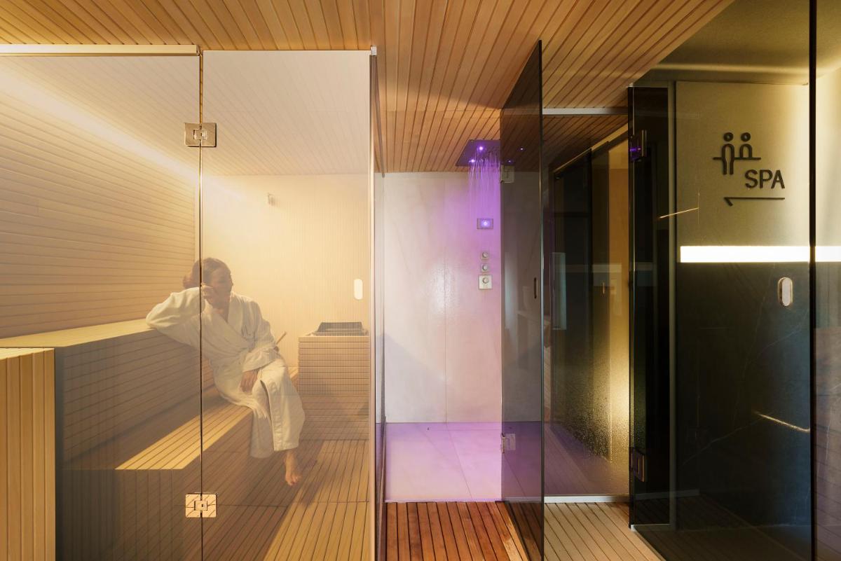 Meo Design Suites & Spa
