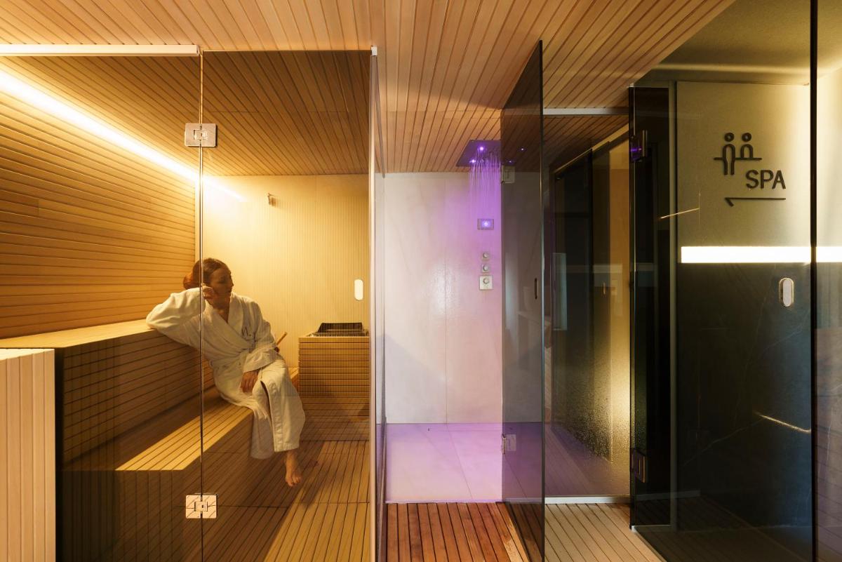 Meo Design Suites & Spa