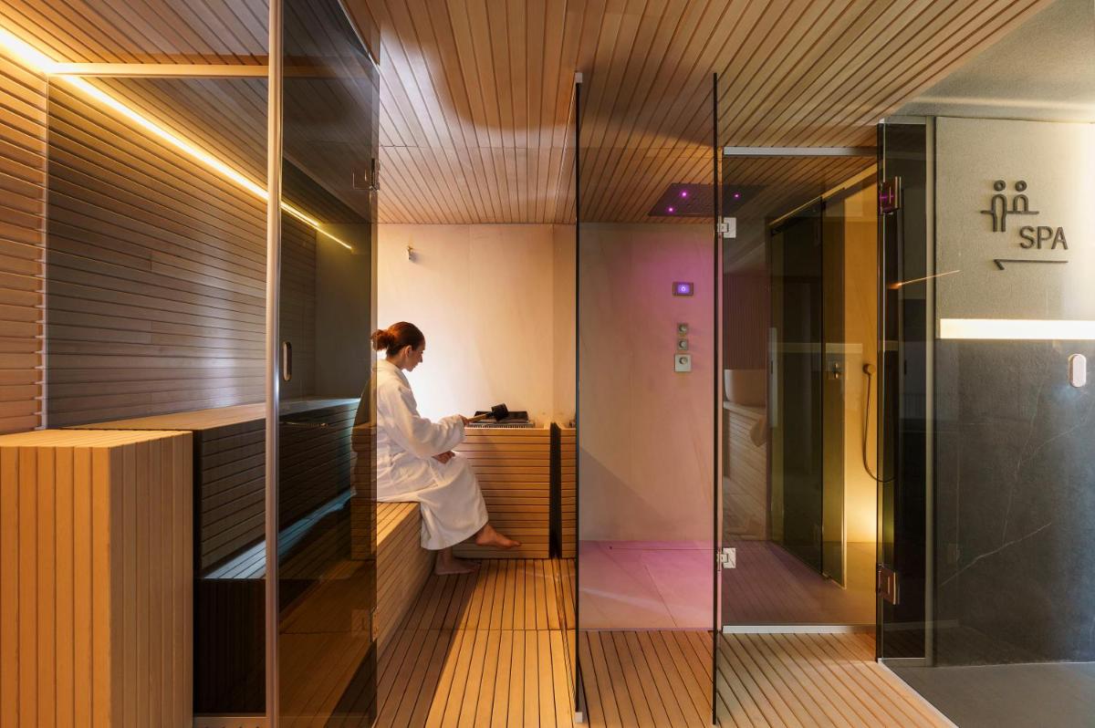 Meo Design Suites & Spa