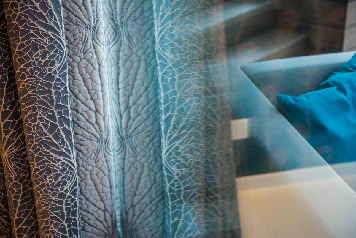 Merangardenvilla adults only