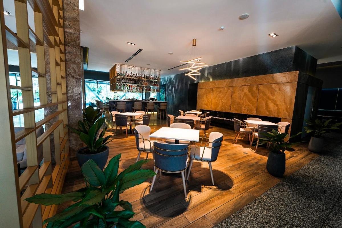 Messier 53 Hotel Yerevan