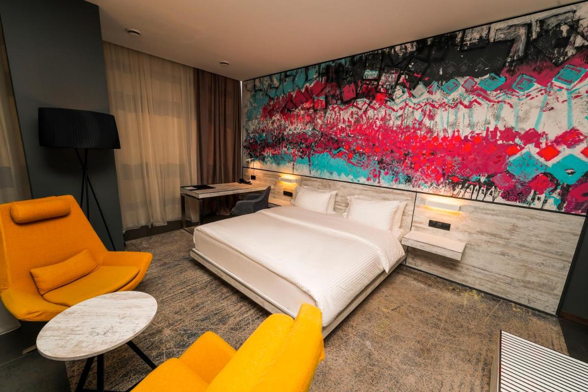 Messier 53 Hotel Yerevan